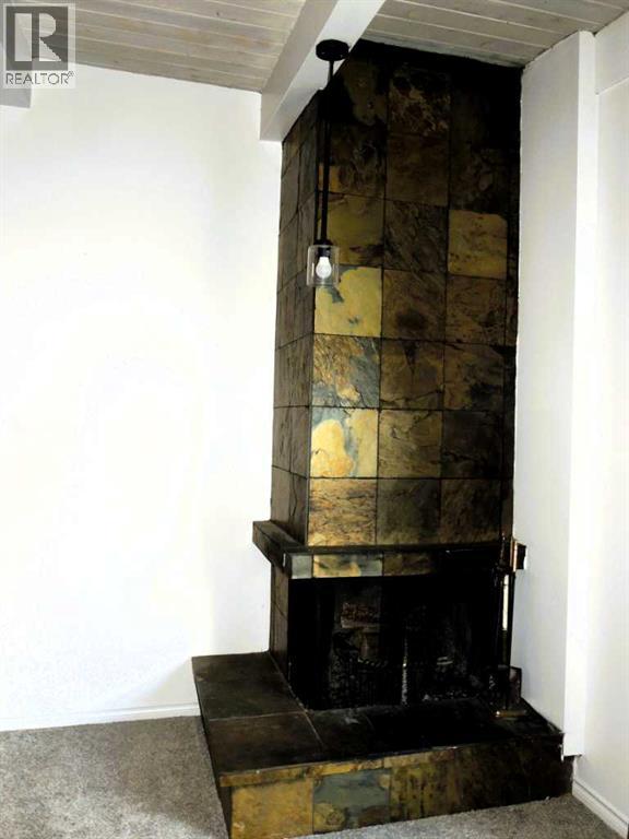 
          2713 Canmore Road Northwest
            <br/>
            <span>Calgary</span>
            , 
            <span>AB</span>
             <span>T2M4J6</span>
         - Photo 10