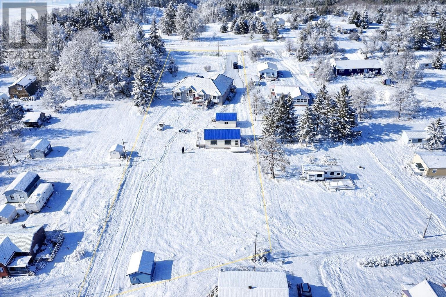 Property 3 of 50 of 9345 366 Highway