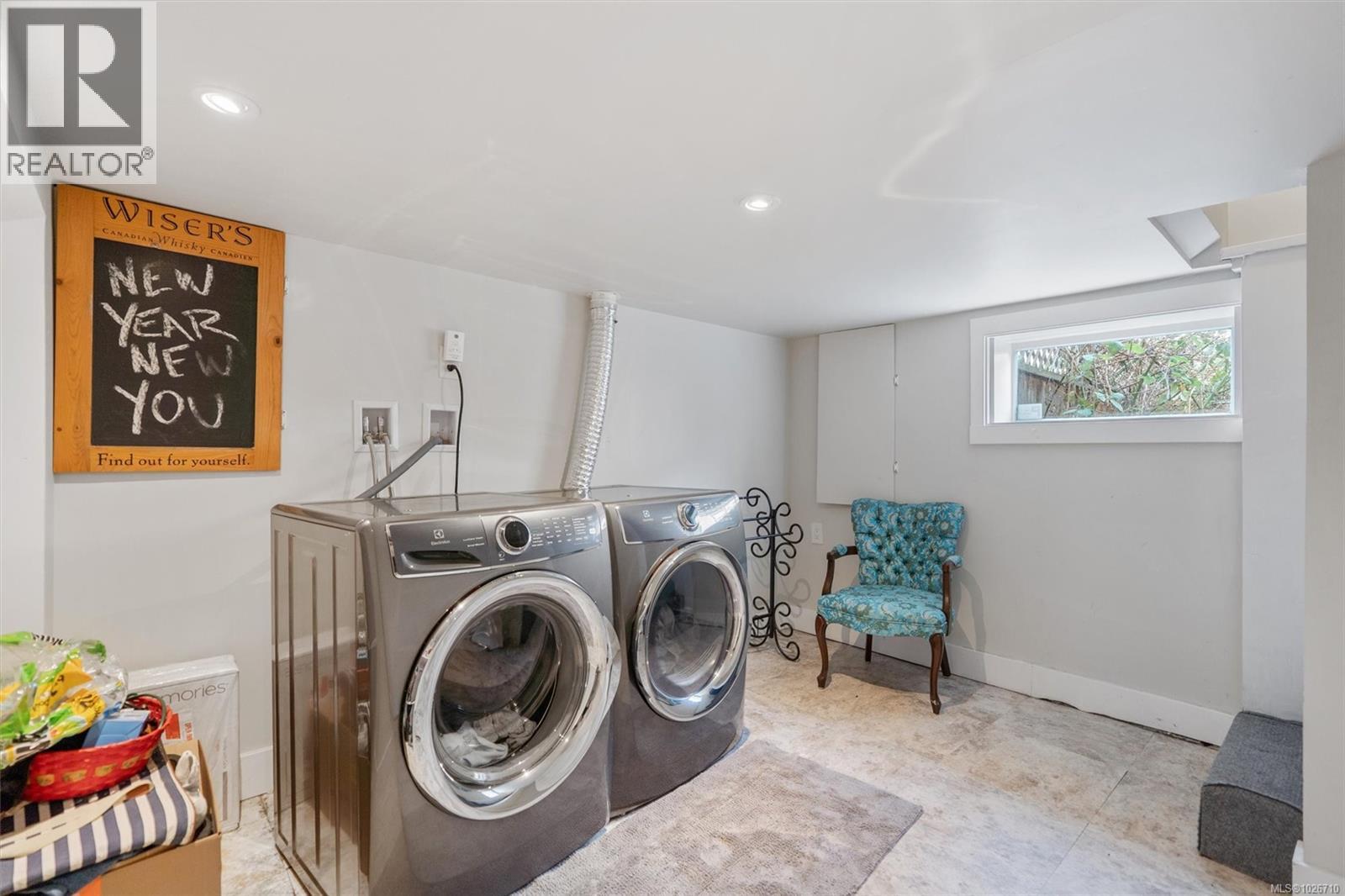  1909 Duchess Street, Victoria