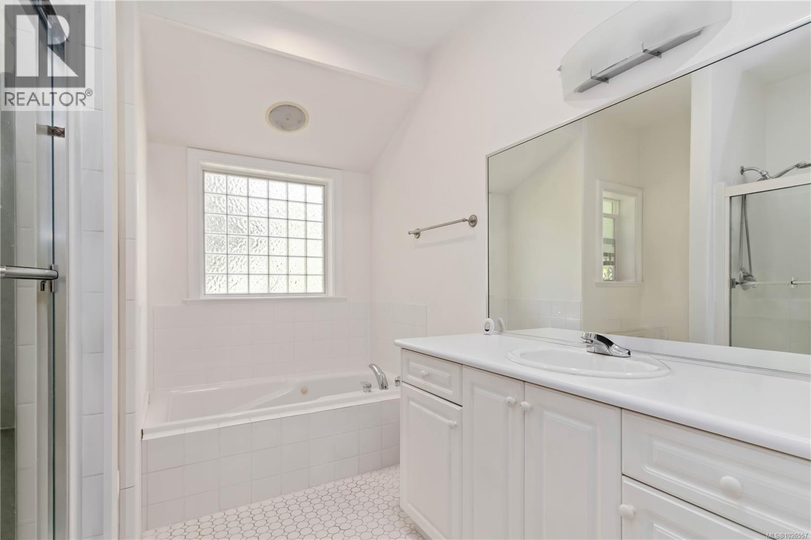  808 Jagdeep Place, Saanich