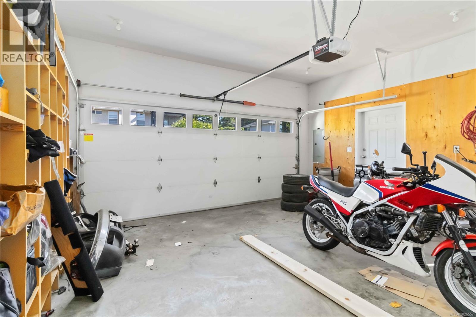  808 Jagdeep Place, Saanich