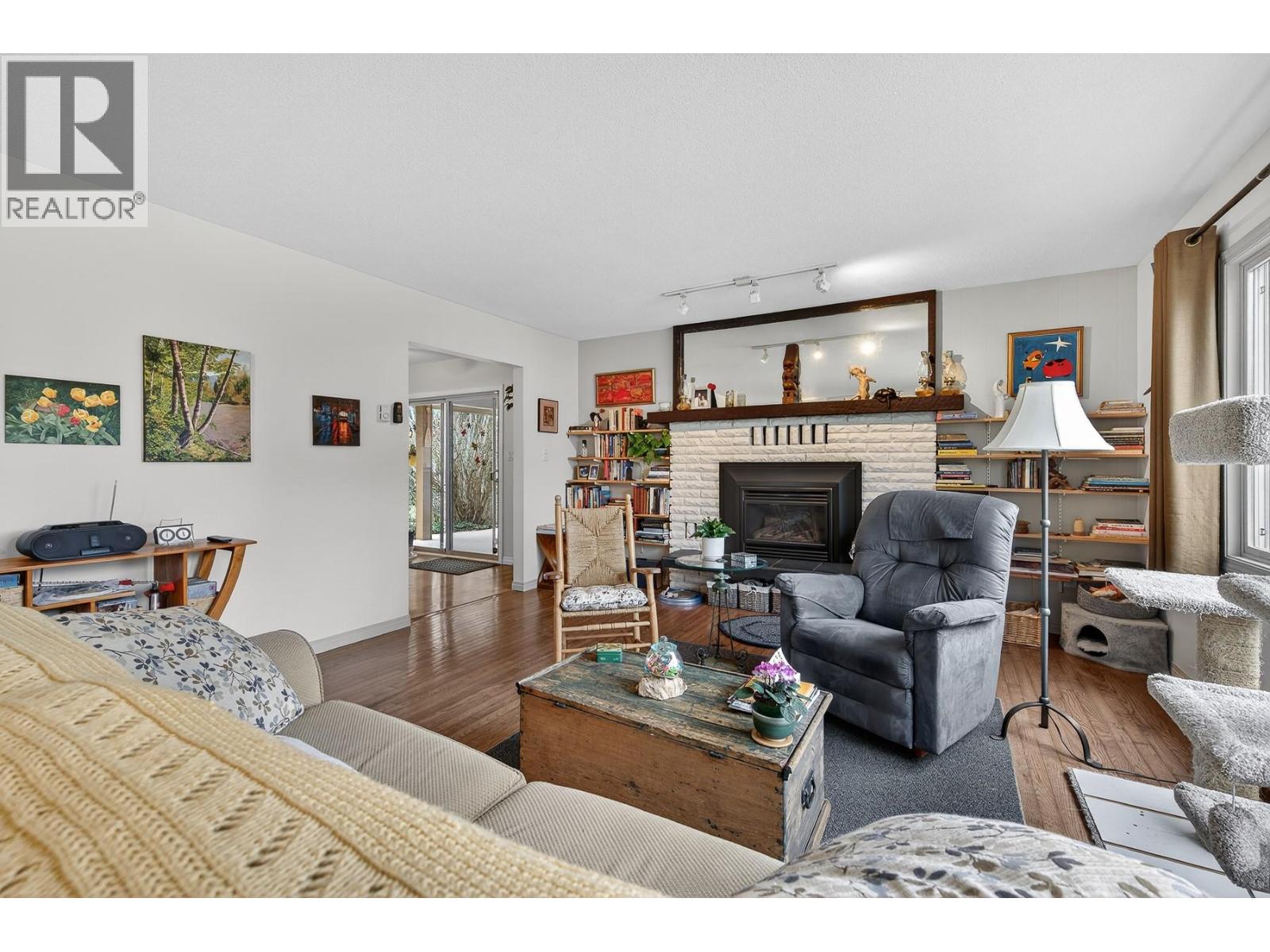 3111 Cedar Drive, Blind Bay