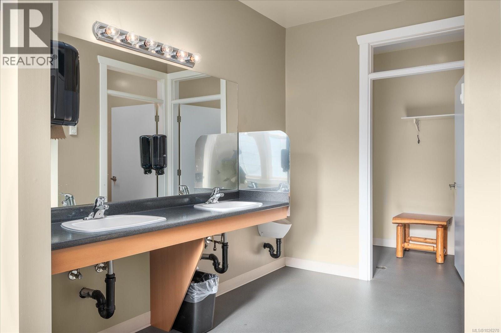 12 10750 Central Lake Rd, Port Alberni