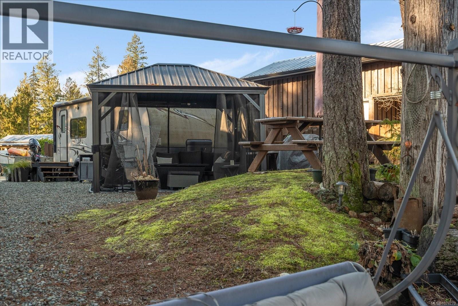 #12 10750 Central Lake Rd - 19
