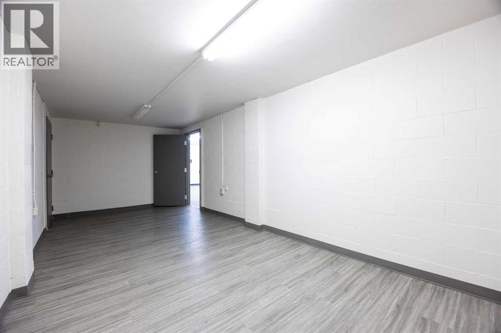 9401 Franklin Avenue, Fort McMurray