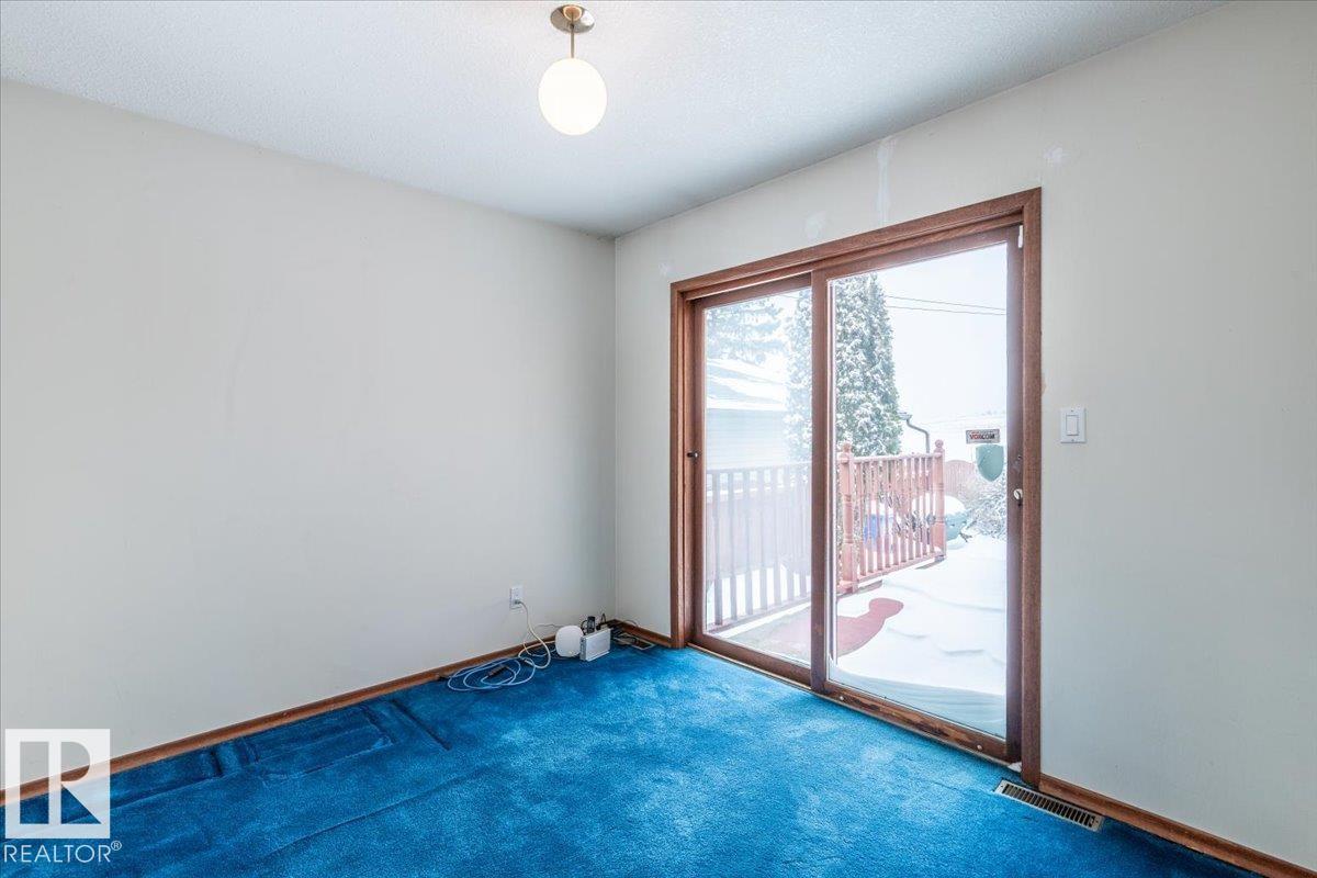 125 PINE DR - Photo 5 of 56, Wetaskiwin, Alberta