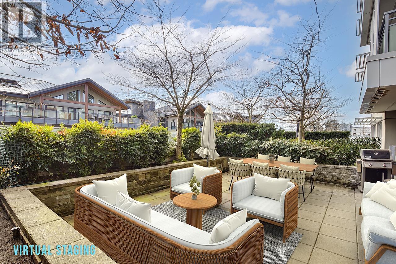 1061 MARINE Drive 206