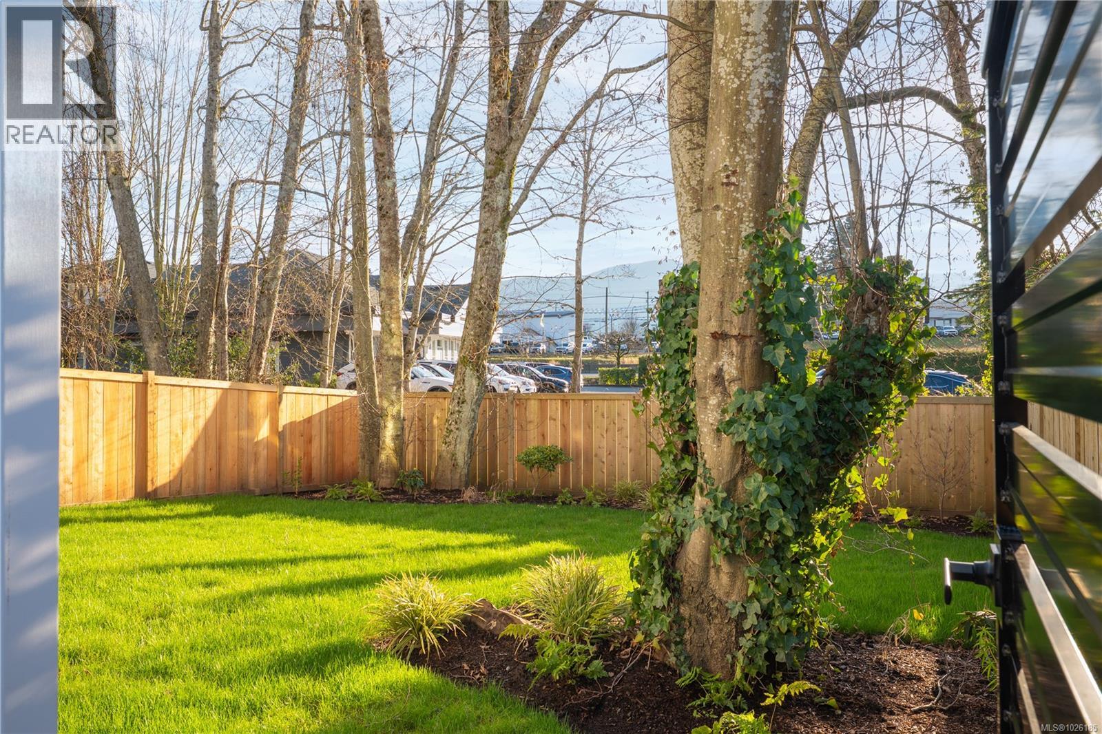 4193 CORUNNA AVE - 10