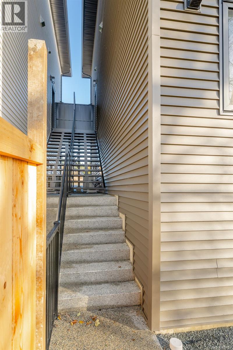 4193 Corunna Ave - 38