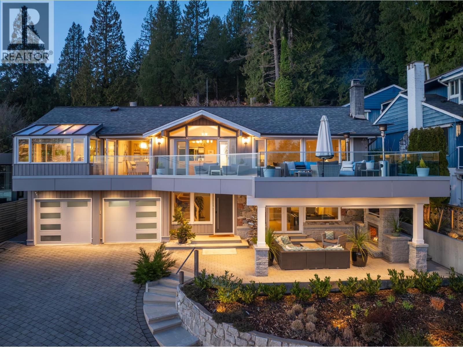 310 BEAVER ROAD, North Vancouver