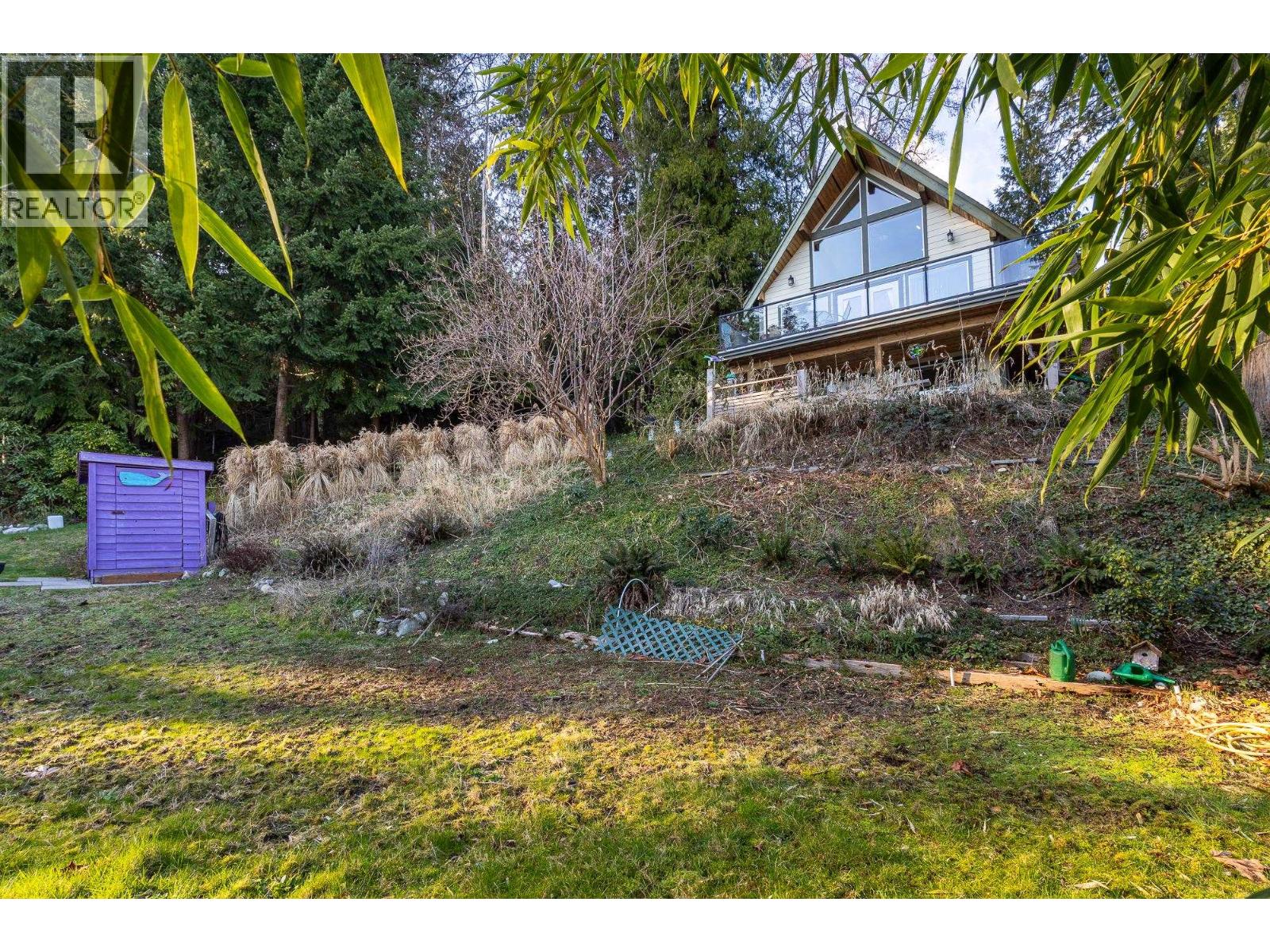 1051 GOWER POINT ROAD, Gibsons