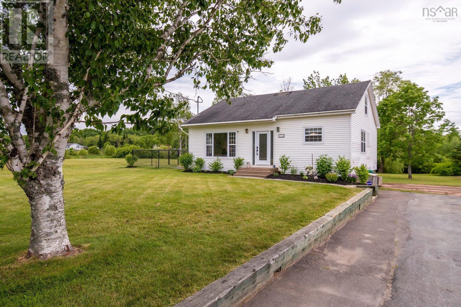 Property 2 of 29 of 4866 Highway 1