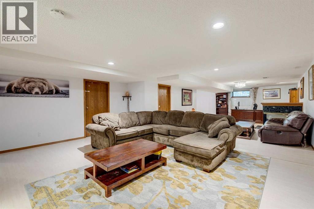 
          27 Elk Valley Place
            <br/>
            <span>Bragg Creek</span>
            , 
            <span>AB</span>
             <span>T0L0K0</span>
         - Photo 26