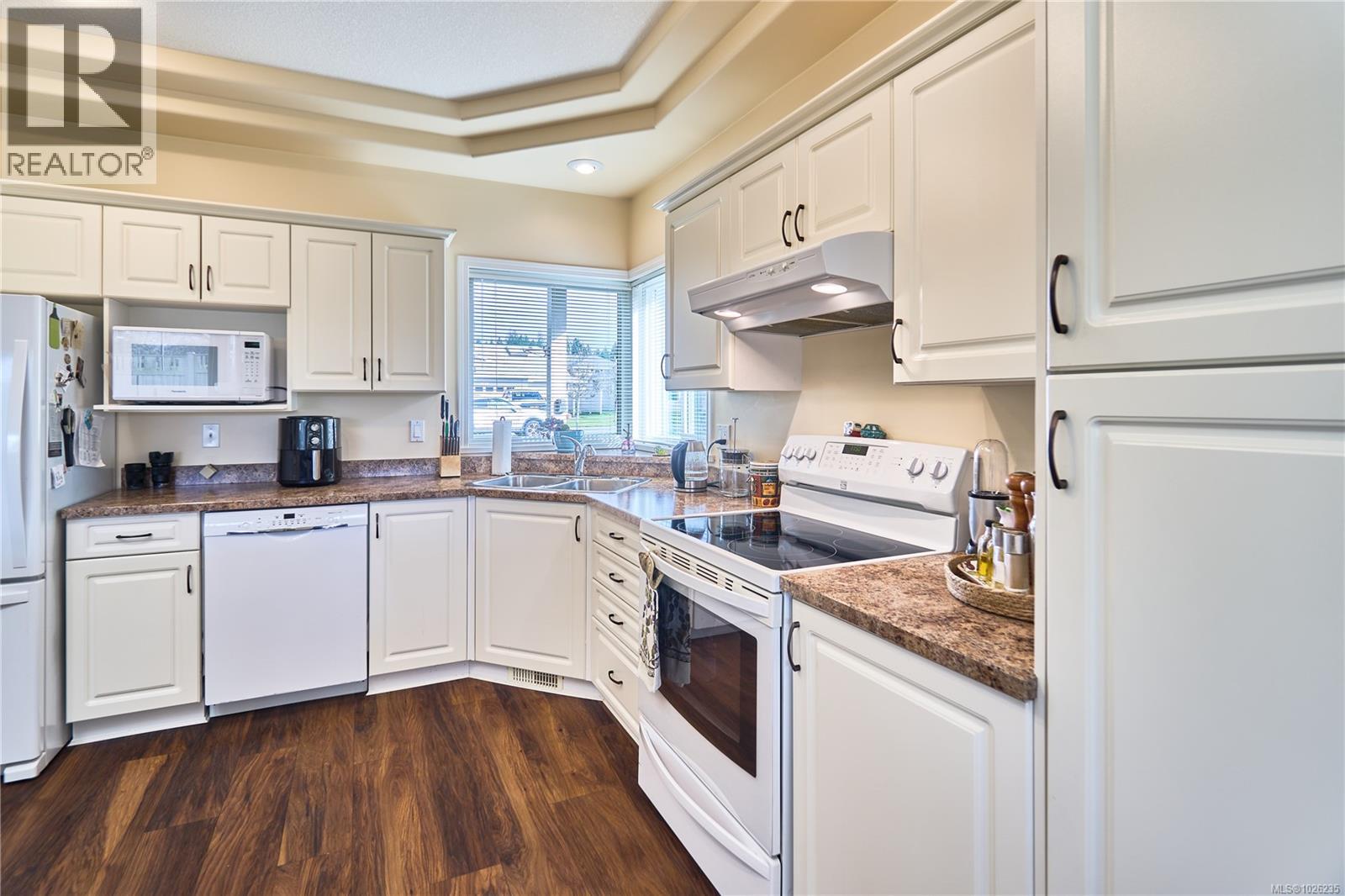 5887 Primrose Dr, Nanaimo