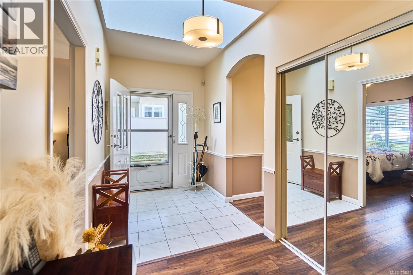 5887 Primrose Dr, Nanaimo