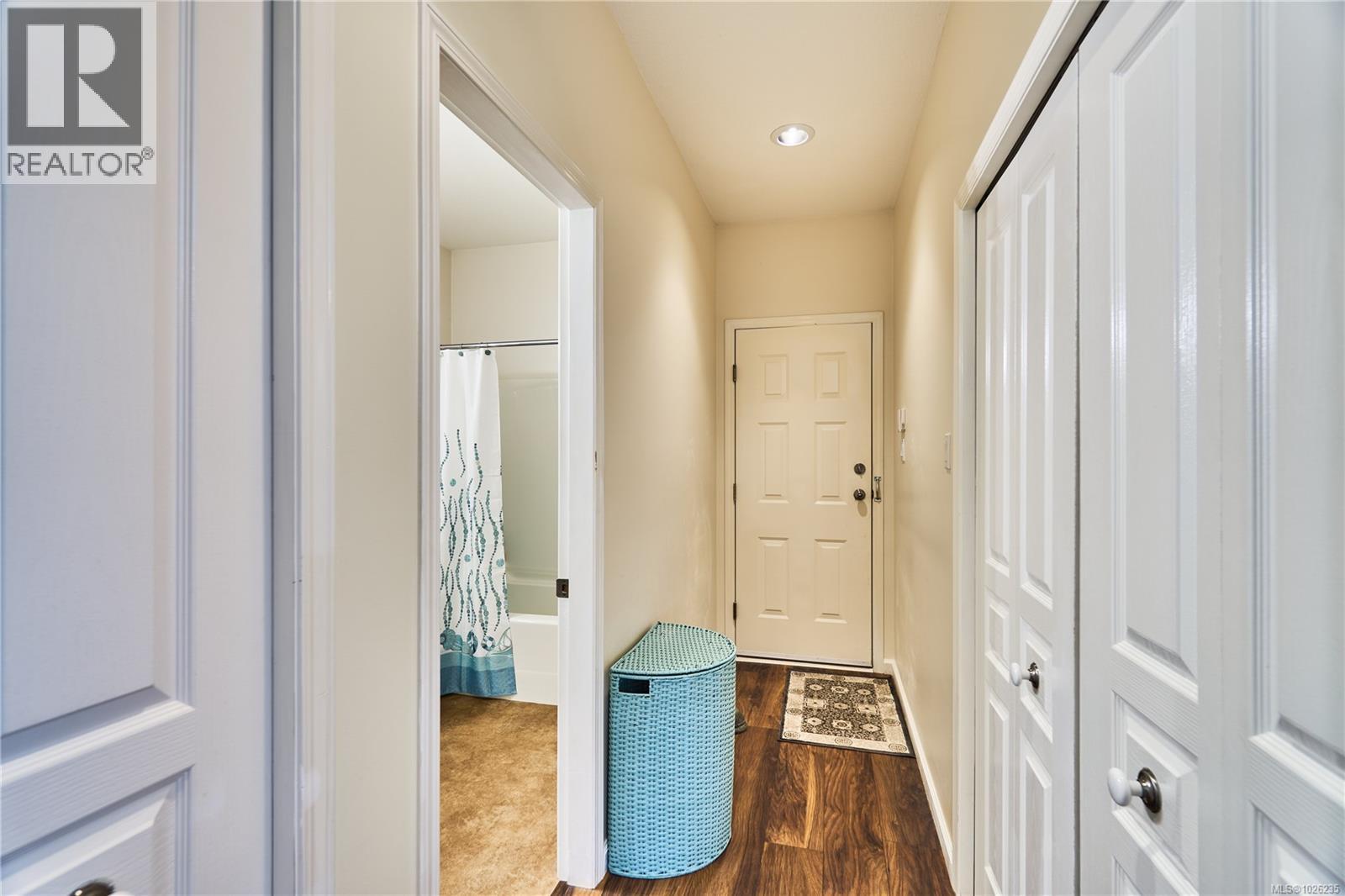 5887 Primrose Dr, Nanaimo