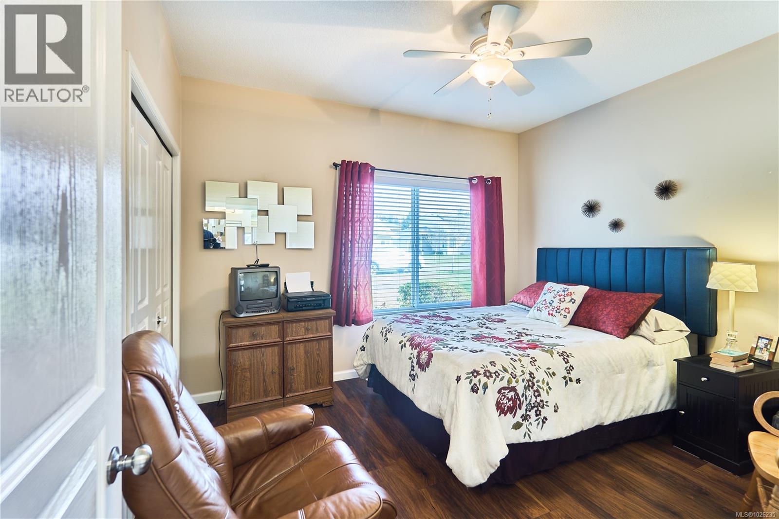 5887 Primrose Dr, Nanaimo