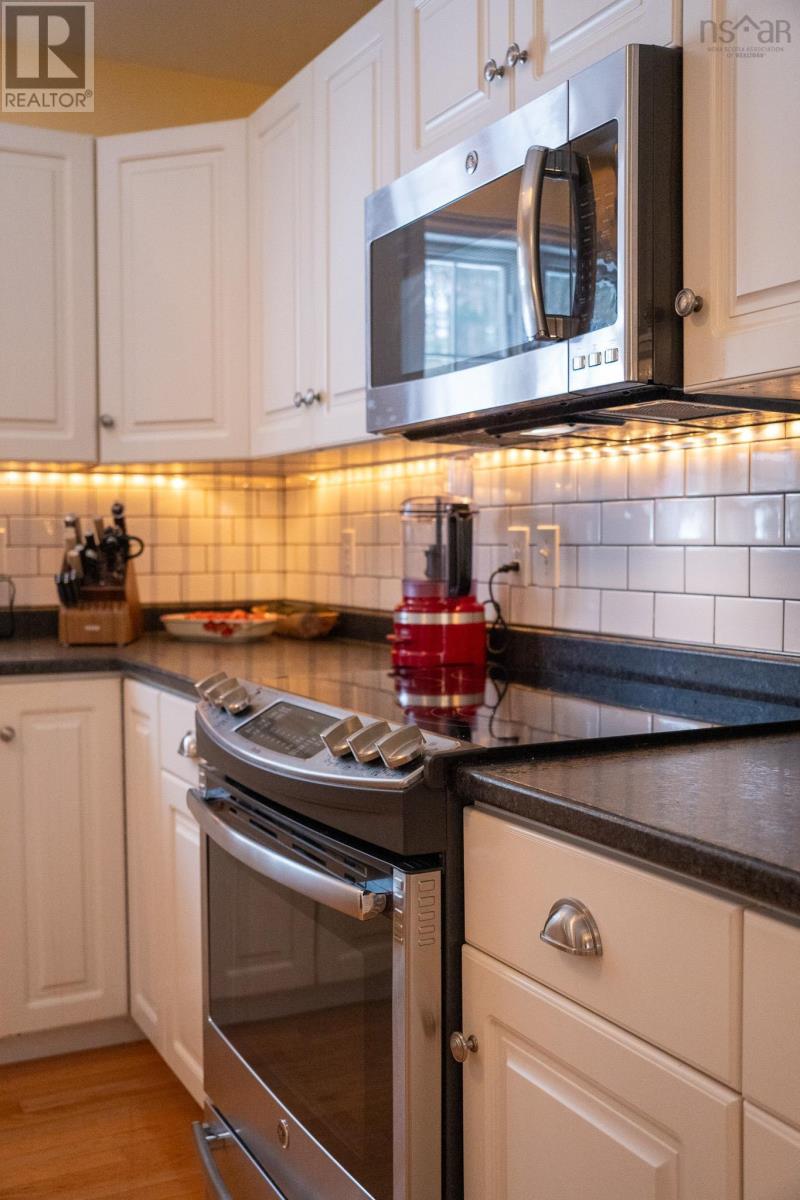 Property 18 of 49 of 9 Dalhousie Avenue