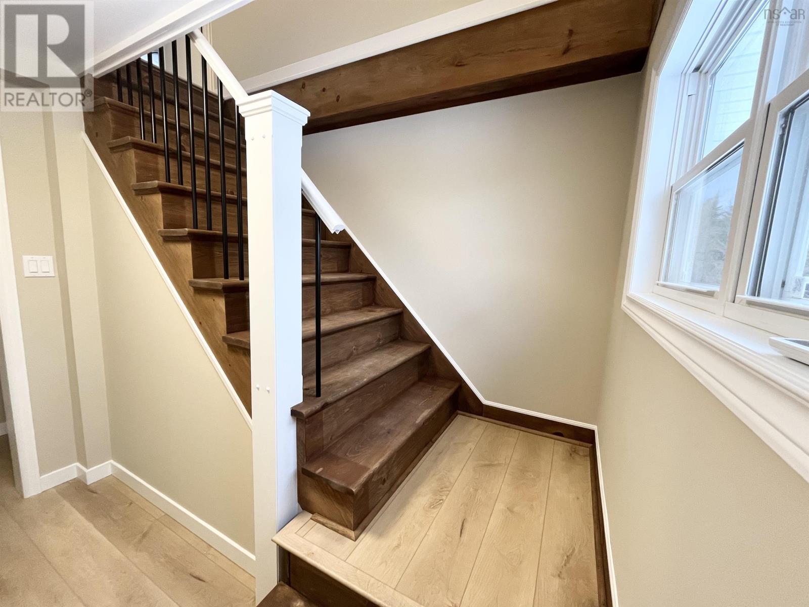 Property 23 of 47 of 89 Stoney Island Road