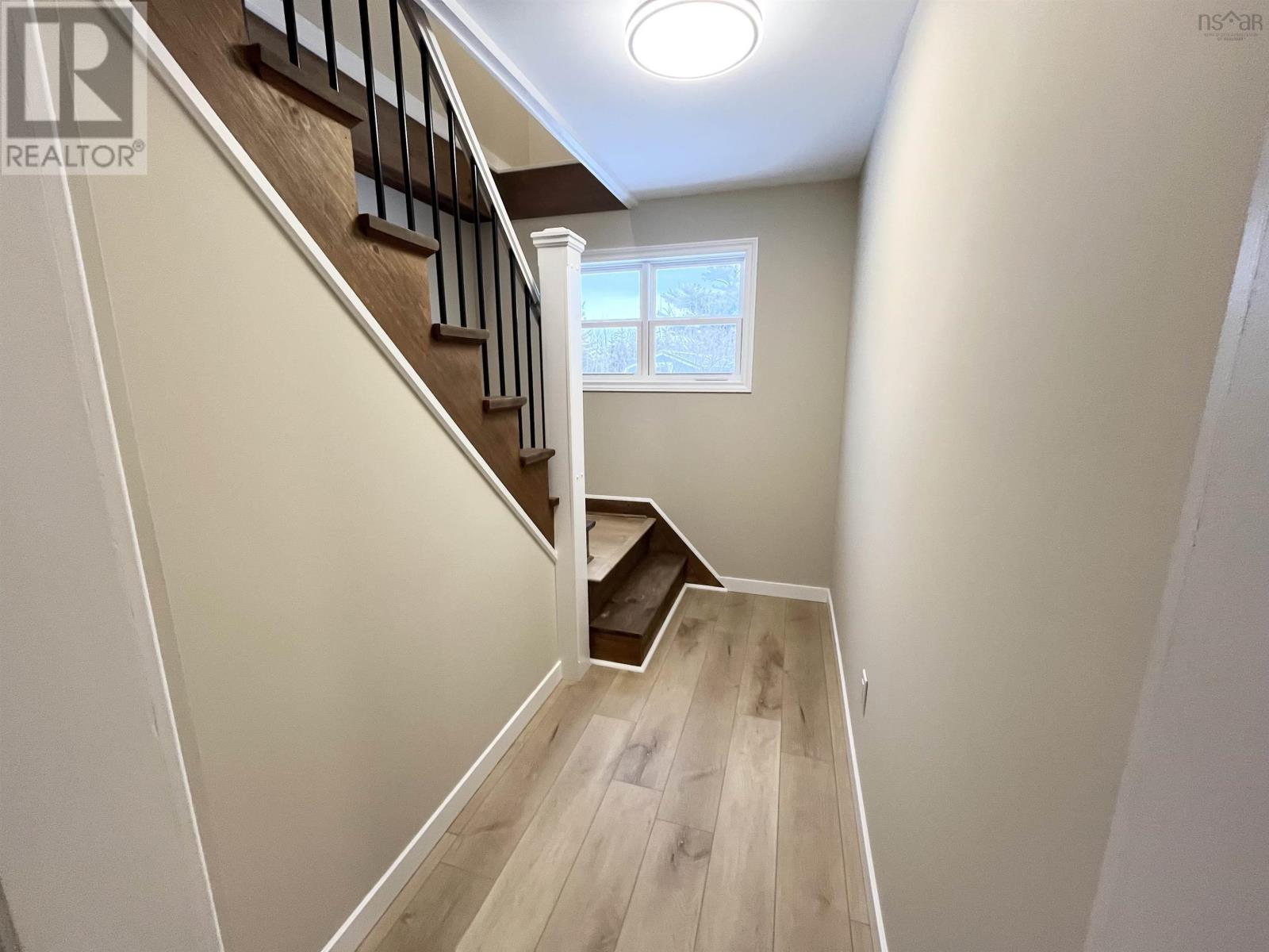 Property 22 of 47 of 89 Stoney Island Road