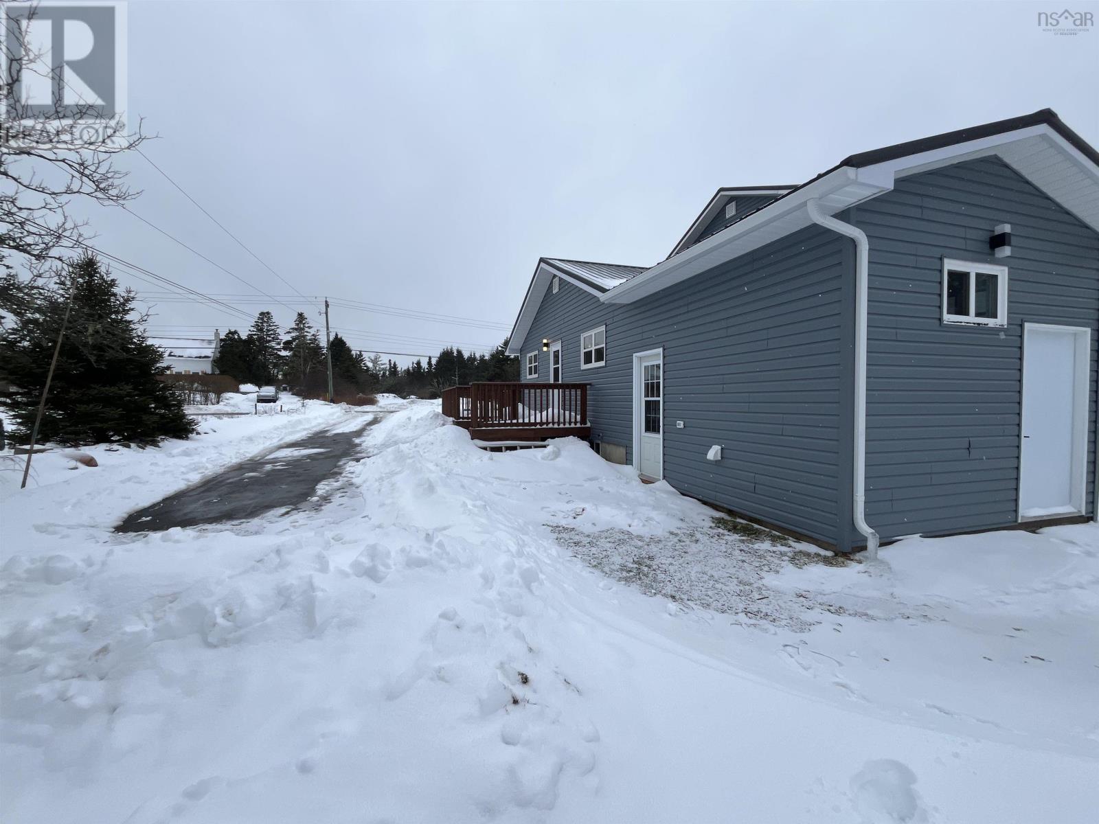 Property 41 of 47 of 89 Stoney Island Road