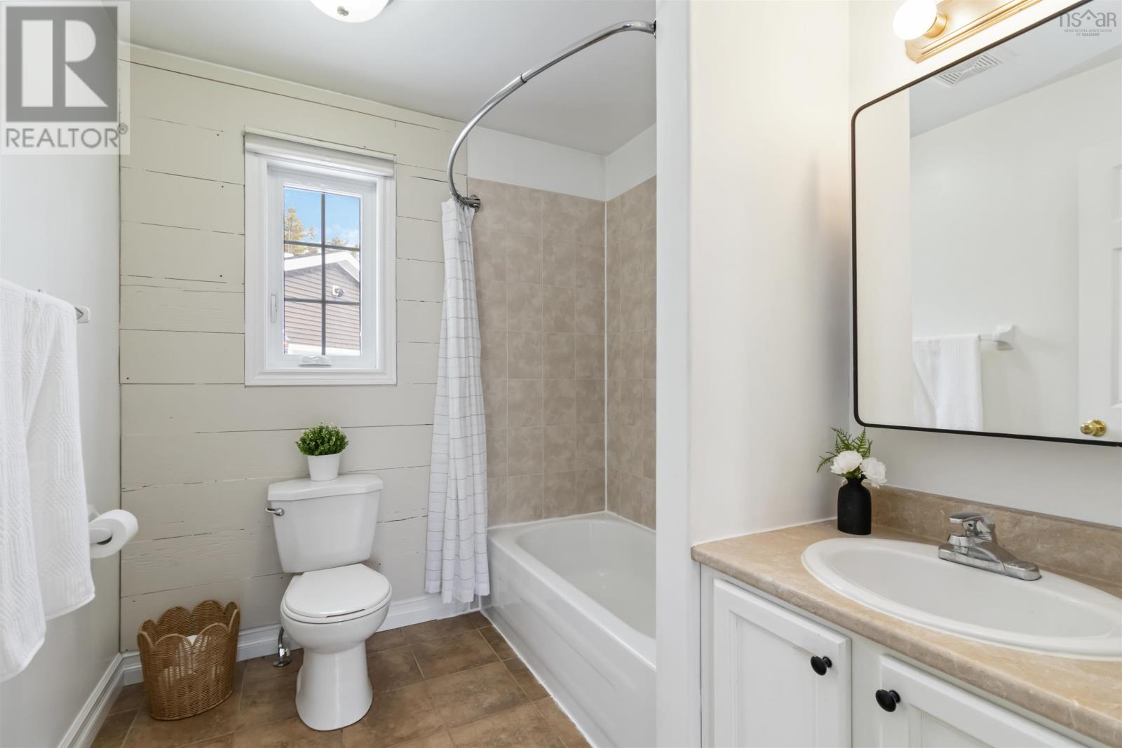 Property 26 of 50 of 17 Harbourview Inn Loop