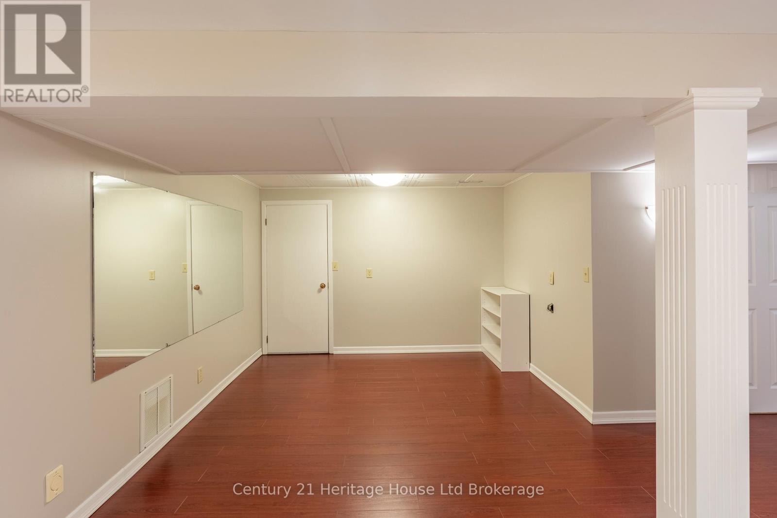 3-bedroom home for sale at 93 JAMES AVENUE, Tillsonburg ON · photo 34 of 50