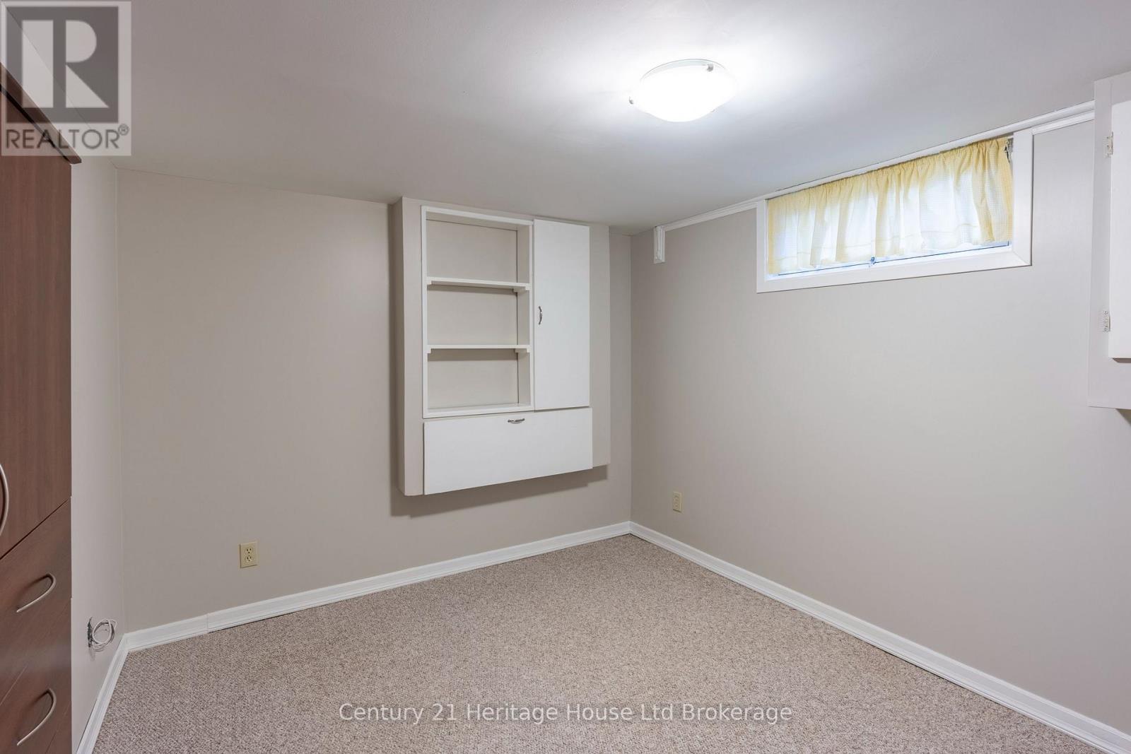 3-bedroom home for sale at 93 JAMES AVENUE, Tillsonburg ON · photo 35 of 50
