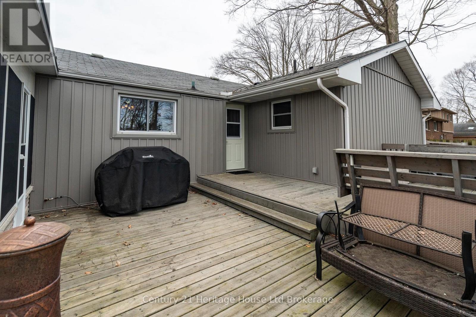 3-bedroom home for sale at 93 JAMES AVENUE, Tillsonburg ON · photo 46 of 50