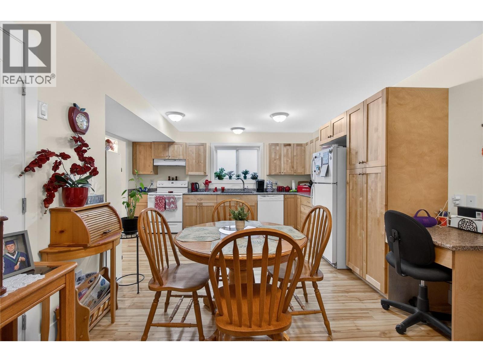 2991 7 Avenue NE, Salmon Arm