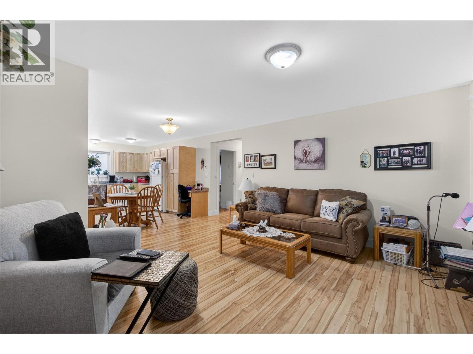 2991 7 Avenue NE, Salmon Arm