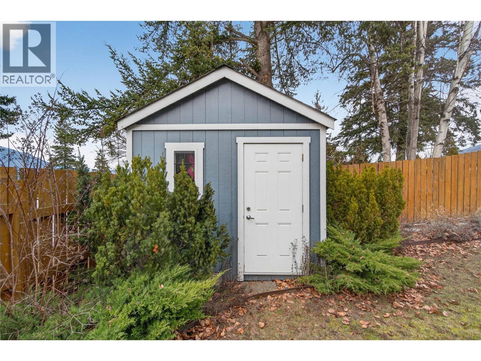 2991 7 Avenue NE, Salmon Arm