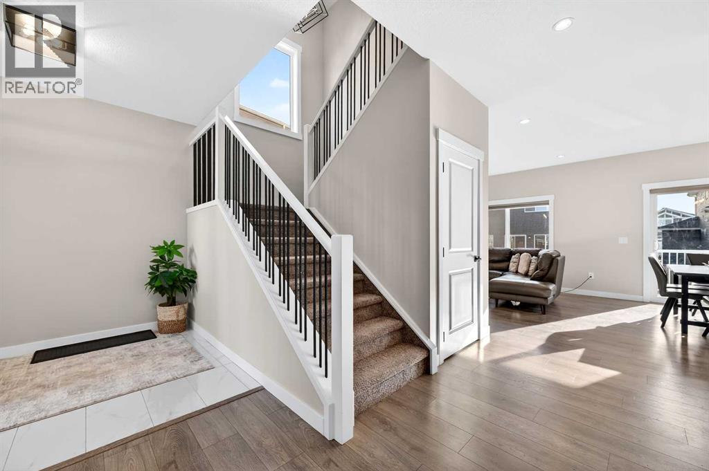 1409 Price Close - Photo 4 of 37, Carstairs, Alberta