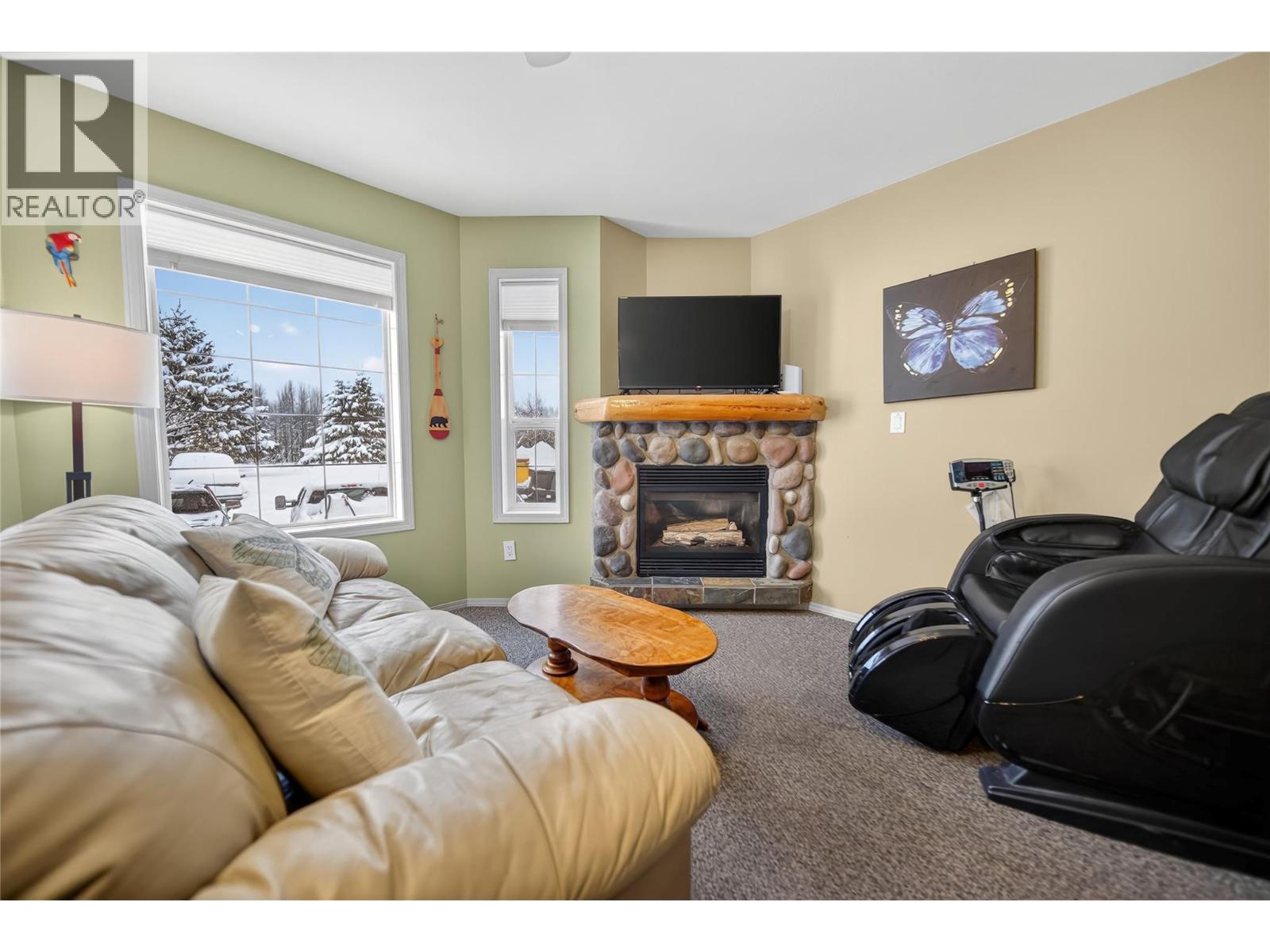 400 Riverside Way Unit# 438, Fernie