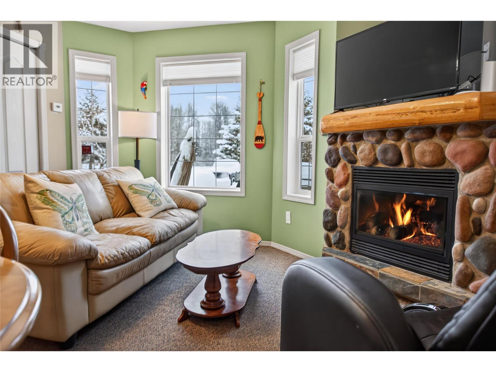 400 Riverside Way Unit# 438, Fernie