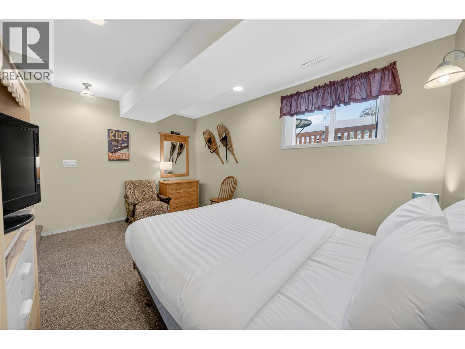 400 Riverside Way Unit# 438, Fernie