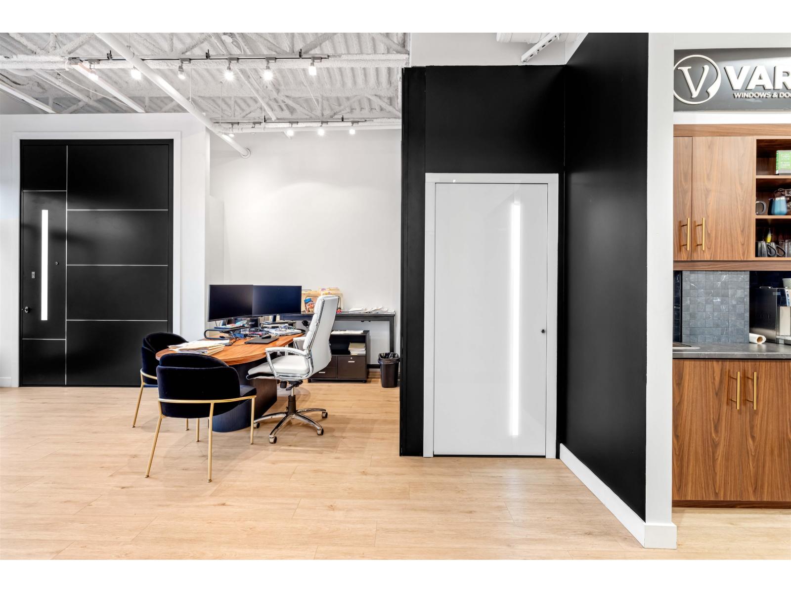 Office for Rent in Surrey – 105 15292 CROYDON DRIVE, Surrey - Image 14