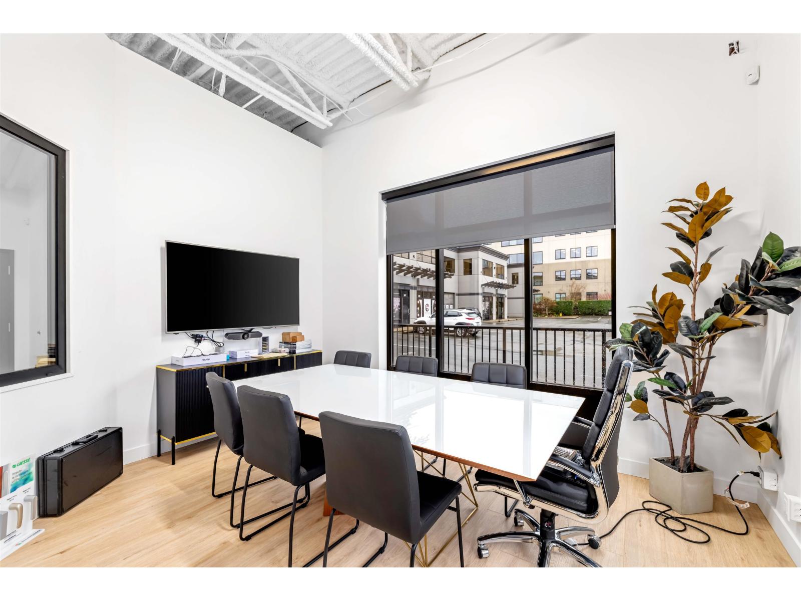Office for Rent in Surrey – 105 15292 CROYDON DRIVE, Surrey - Image 21