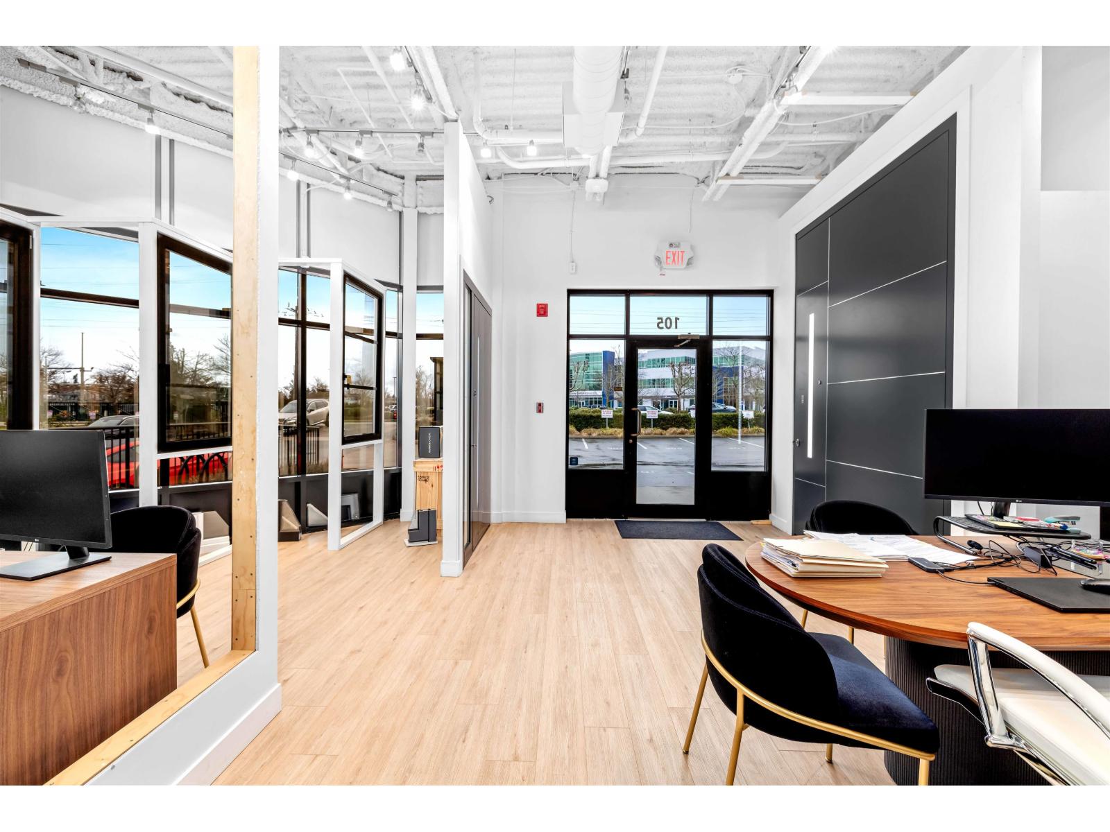 Office for Rent in Surrey – 105 15292 CROYDON DRIVE, Surrey - Image 9