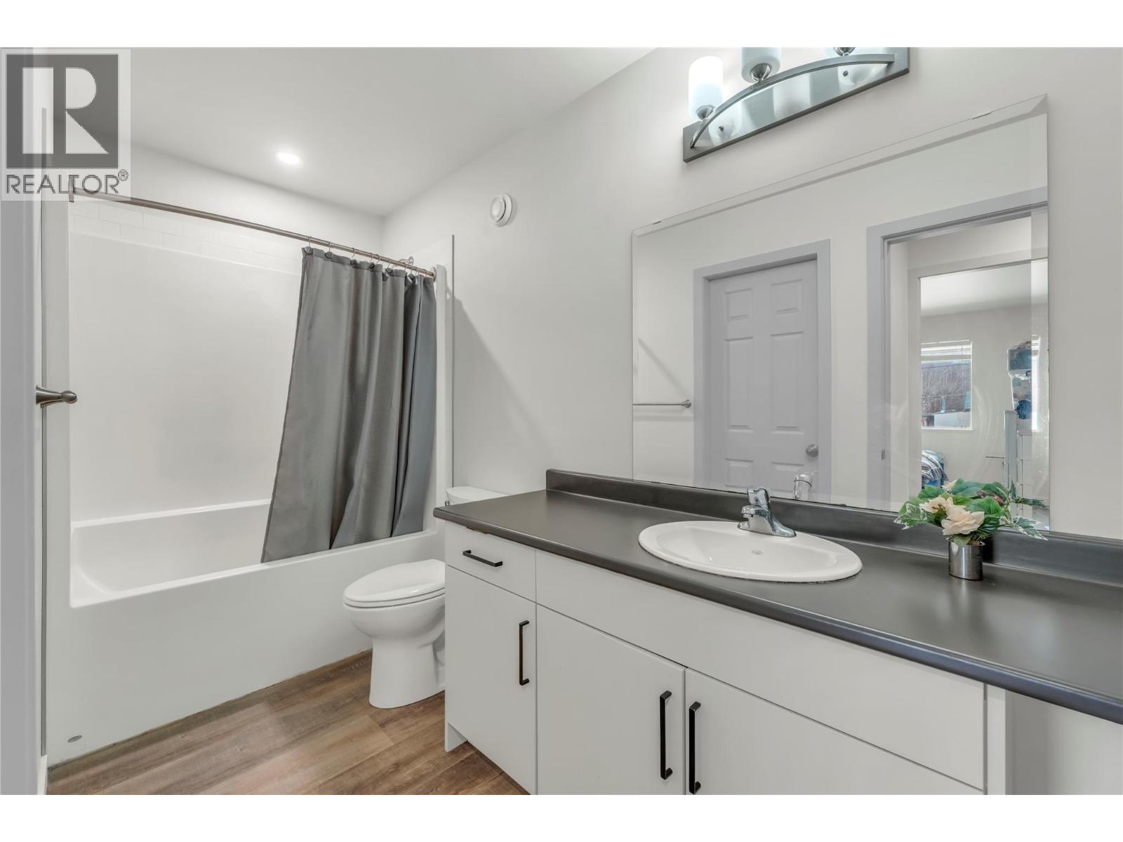  272 Burton Avenue, Princeton