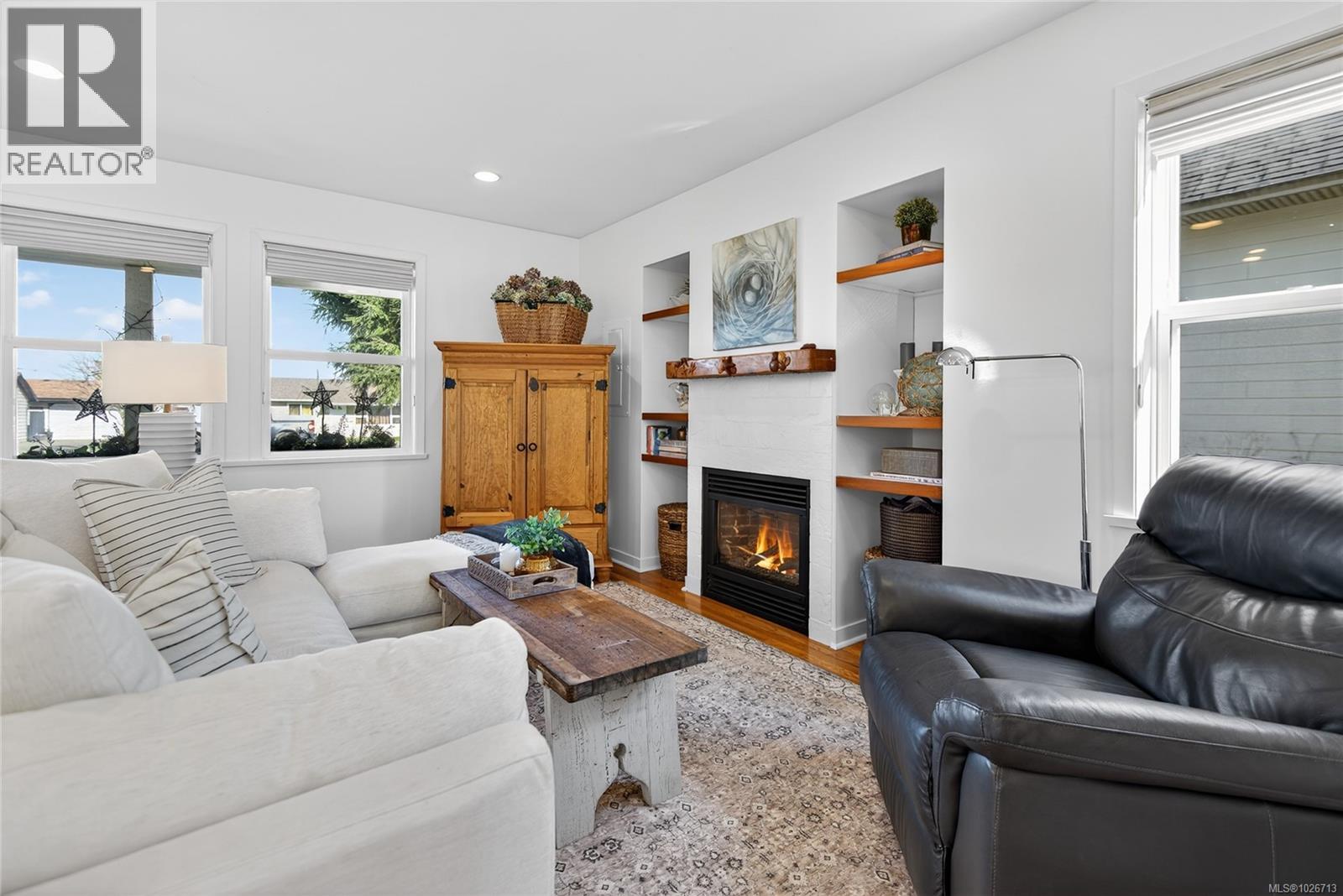 2156 Eardley Rd - Photo 5 of 34, Campbell River, British Columbia