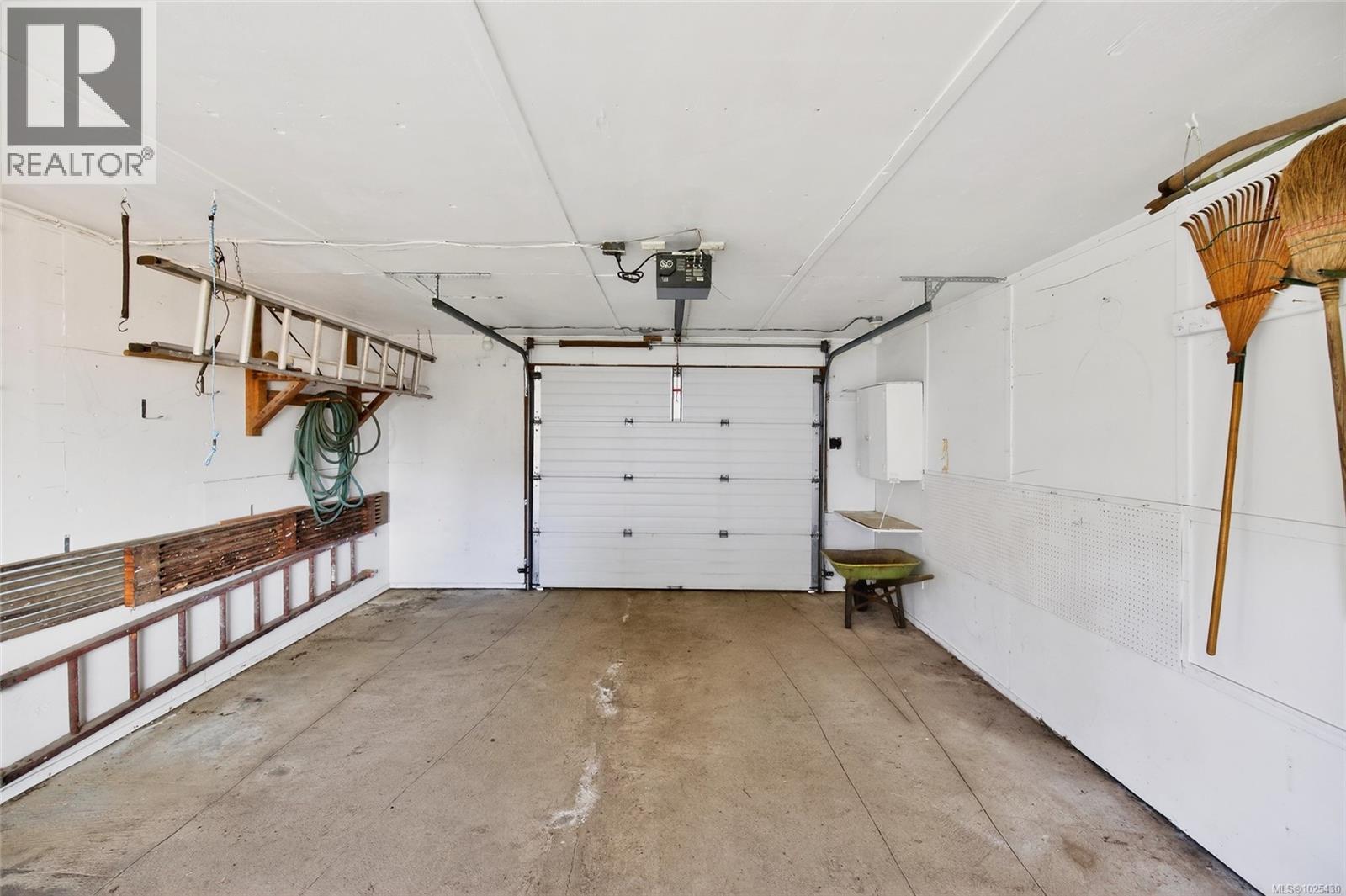 3574 9th Ave, Port Alberni