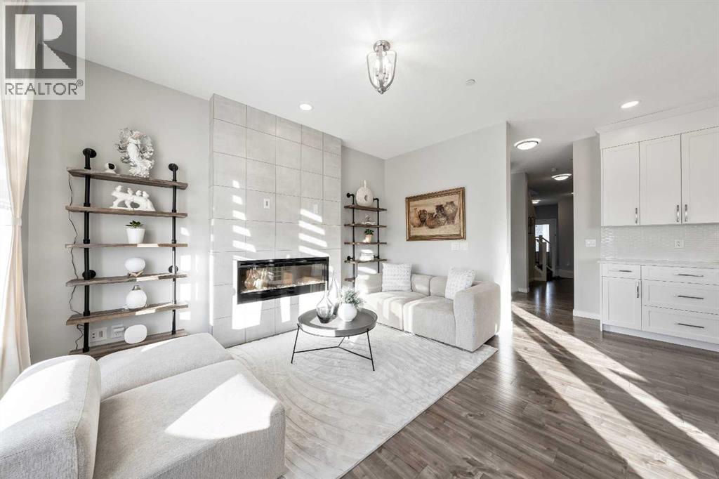 Single Family House for Sale in  Lucas Crescent NW Livingston Calgary 