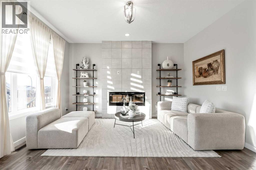 Single Family House for Sale in  Lucas Crescent NW Livingston Calgary 