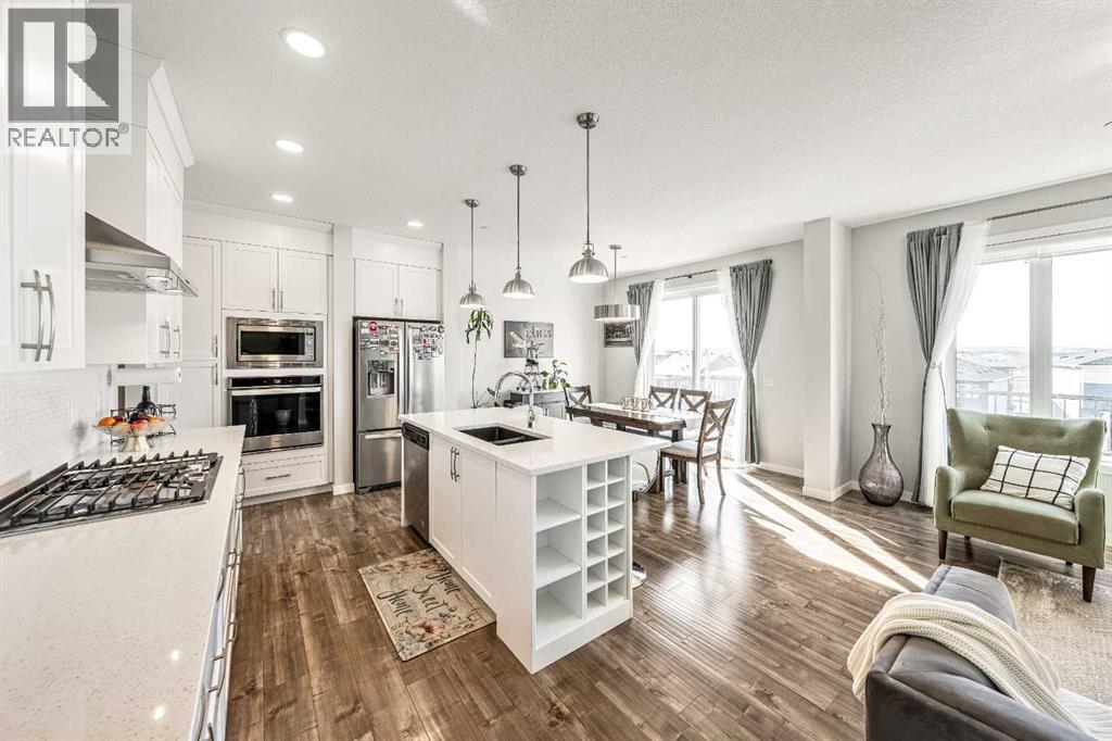 Single Family House for Sale in  Lucas Crescent NW Livingston Calgary 