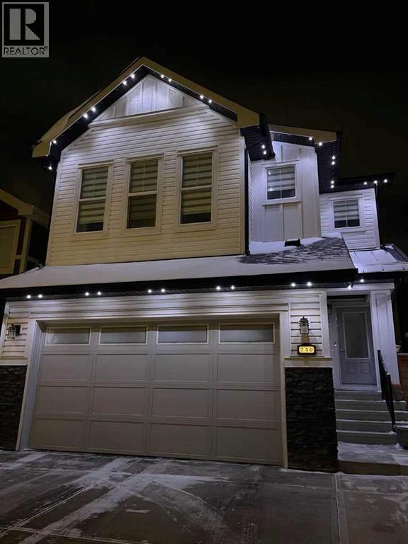 Single Family House for Sale in  Lucas Crescent NW Livingston Calgary 