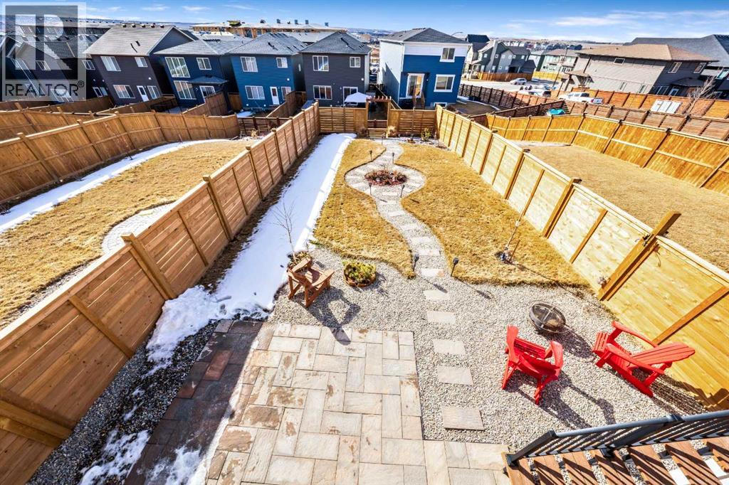 Single Family House for Sale in  Lucas Crescent NW Livingston Calgary 