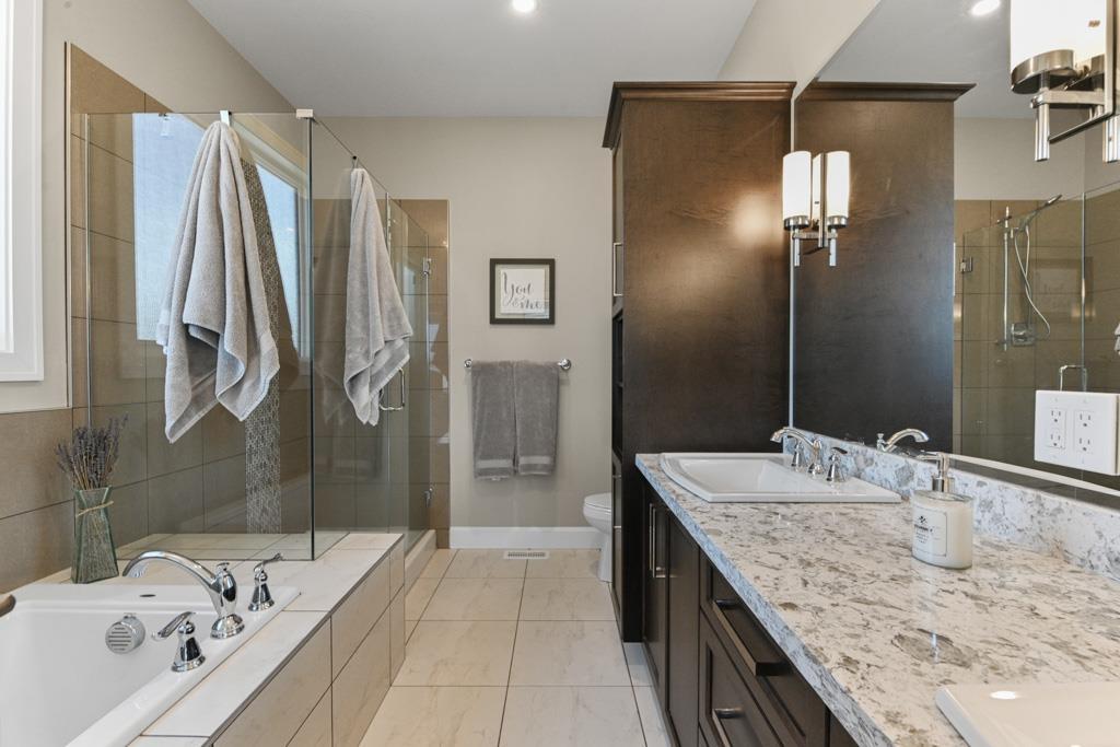 1529 STROMDAHL PLACE, Mt Woodside, Agassiz