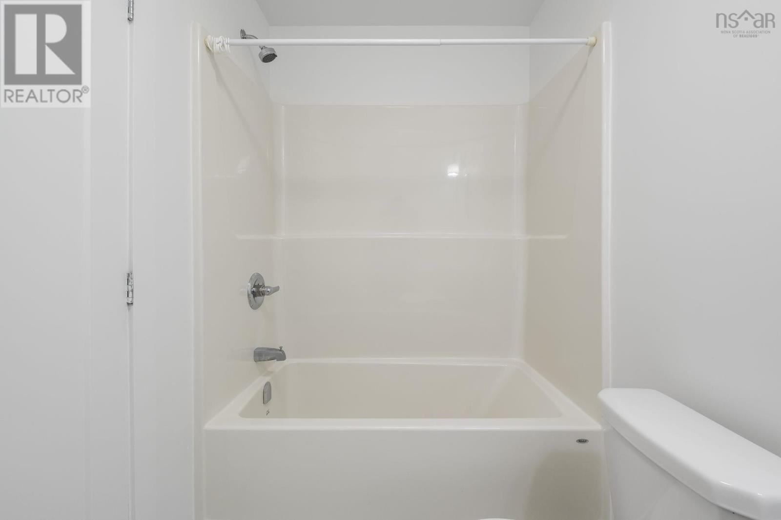 Property 33 of 50 of 9 Serotina Lane