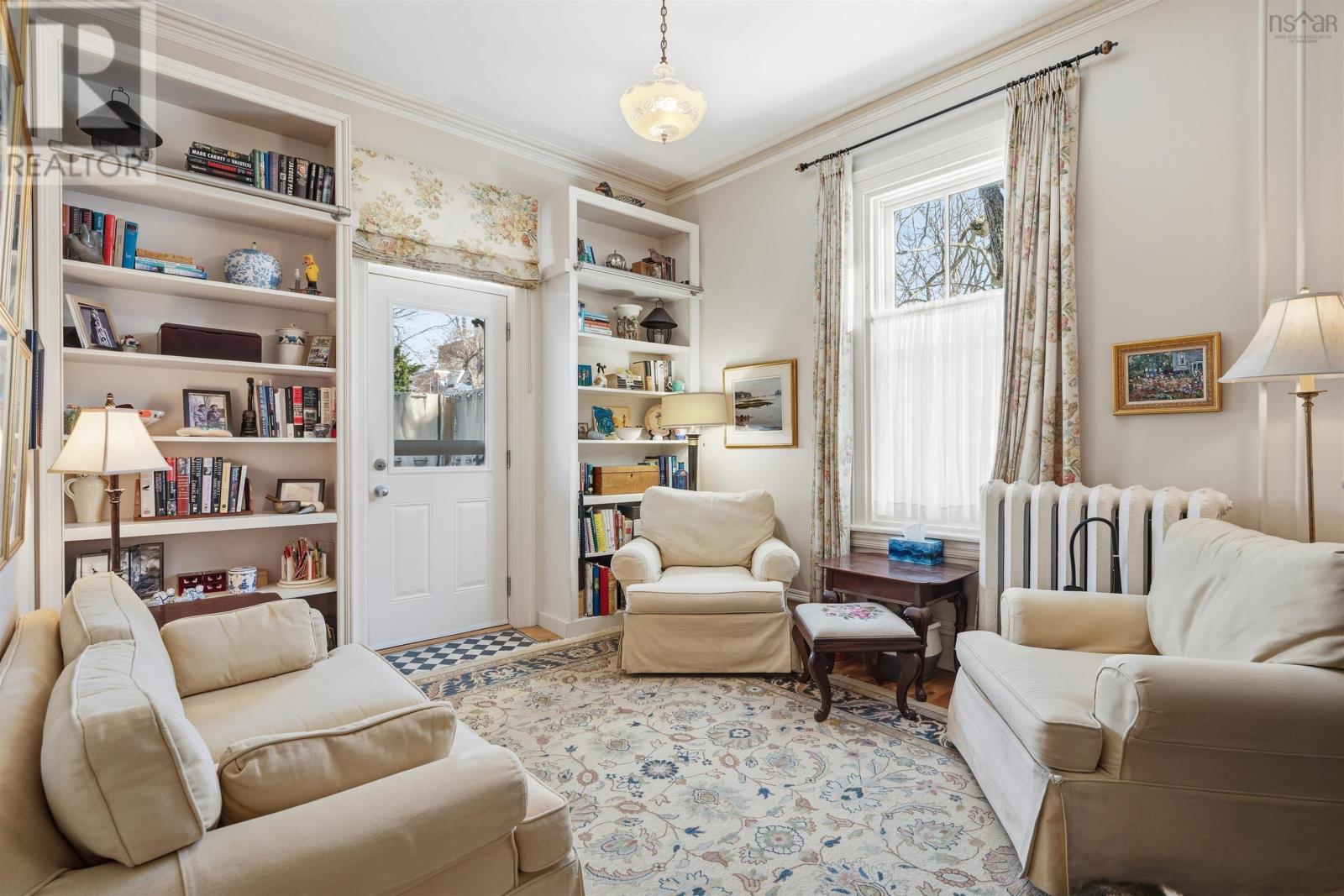 Property 15 of 40 of 6051 South Street